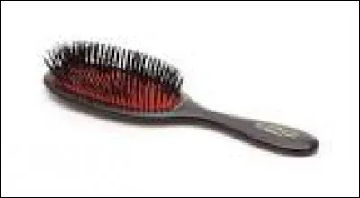 Elle est toujours très préoccupée par l'état de ses cheveux.