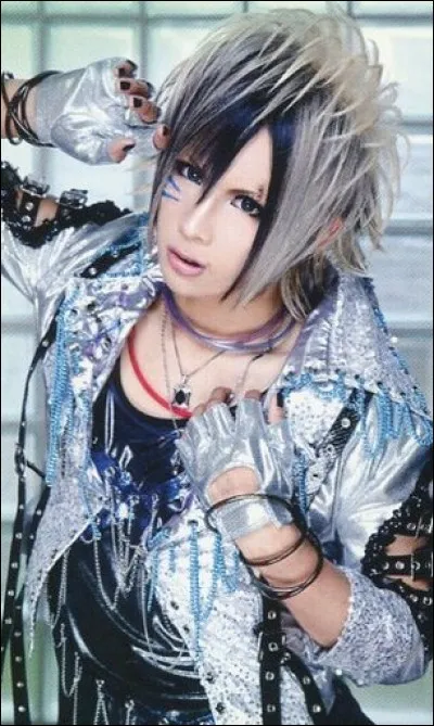 Quel parfum met-il ?