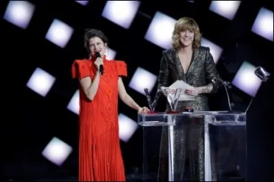 Quelle chanson a-t-elle chantée lors de cette cérémonie ?