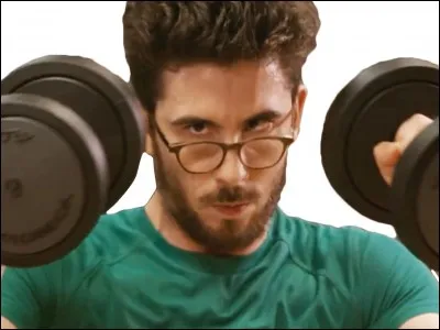 Sur quelle chaîne Youtube Kemar parodie-t-il les émissions sportives ?