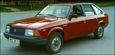 La Moskvich 2141 a été fabriquée avec les anciens outillages de la Simca 1307.