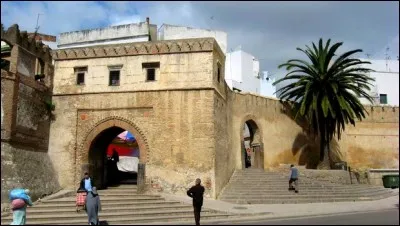 La Médina de Tétouan - Le Ksar d'Aït Ben Haddou - La Ville historique de Meknès - Le site archéologique de Volubilis