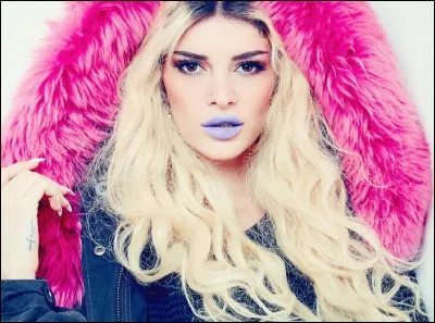 Musique : Era Istrefi est la chanteuse qui a chanté la chanson officielle du Mondial 2018.