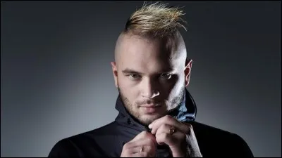 Célébrités, people : Jul a avoué qu'il ne chantait pas sur ses albums.