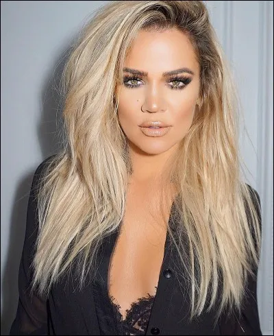 Célébrités, people : Khloé Kardashian a avoué sur les réseaux sociaux qu'elle était déçue d'avoir accouché d'une fille et non d'un garçon.