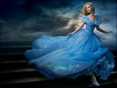 Quel personnage de conte doit se presser pour quitter le bal ?