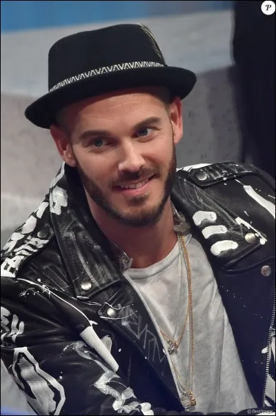 Comment s'appelle-t-il nom complet ?