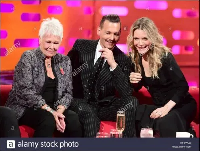 Dans combien de films a-t-il joué avec Judi Dench ?