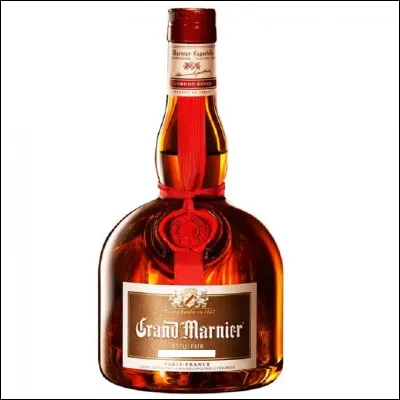 Le Grand Marnier est liqueur à base de cognac et de quoi d'autre ?