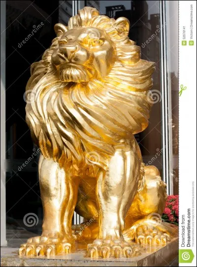 À qui appartient le lion d'or ?