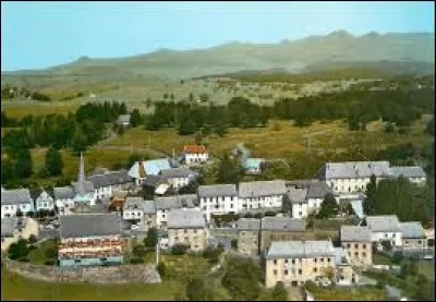 Picherande est une commune d'Auvergne-Rhône-Alpes située dans le département ...
