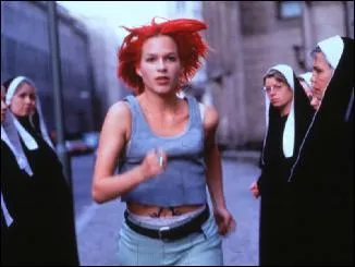 En 1998, un trs bon film allemand est sorti en France. Il s'appelle : 'Cours, .... , cours'.