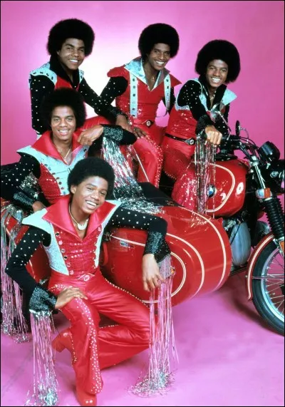 A quel âge Michael a-t-il rejoint les Jackson Five ?