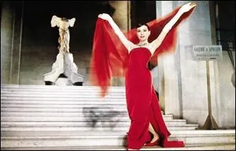 Qui est la 'Drle de Frimousse' dans un film culte de 1957 ?