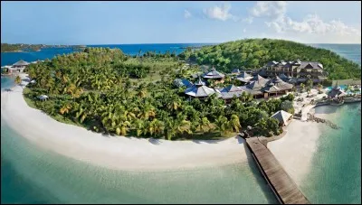 La capitale de ce pays est Saint-Georges - L'île est surnommée « l'île aux épices » pour sa cannelle, ses clous de girofle, son curcuma et sa noix de muscade - L'île est située à 200 km au nord du Venezuela - L'archipel des Grenadines