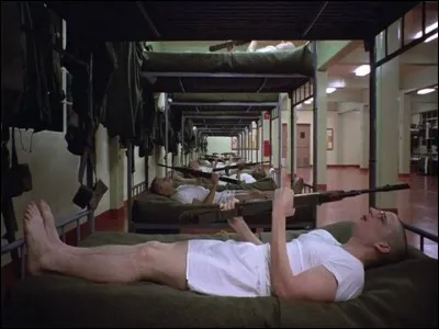 Cette scène est visible dans "Apocalypse Now" .