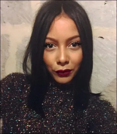 Quel est le vrai nom complet de Nehuda ?