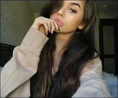 Commet s'appelle sa mère ?