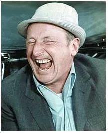 Et sa victime pas si nave est ...