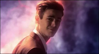 Dans ''Flash'', quel est le nom entier de Barry ?