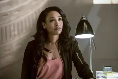 De qui est-il amoureux depuis son enfance ?