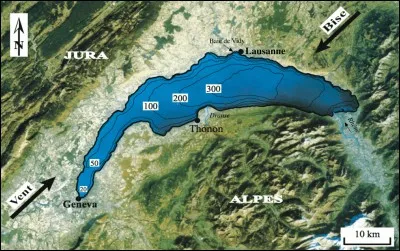 Fini notre tour du lac... mais encore deux petites questions ! 
Quelle est la superficie du lac ?