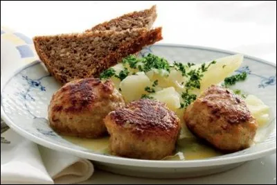 Rendez son pays à ce plat typique. (Frikadeller)