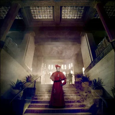 Comment s'appelle le chanteur et leader du groupe Ghost ?