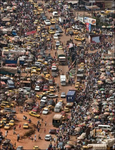 Quelle ville, en dehors de Washington, est la seule capitale qui doit son nom à un président des Etats-Unis ?