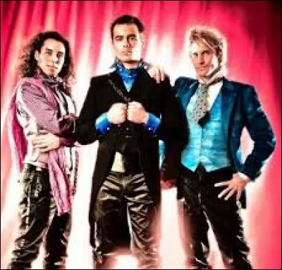 Dans quelle comédie musicale trouve-t-on la chanson "Les rois du monde" ?