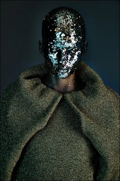 De quoi était fait le masque de l'homme, l'un des prisonniers les plus célèbres de La Bastille ?