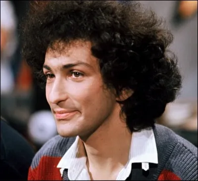 Quel est le vrai nom de ce chanteur ?