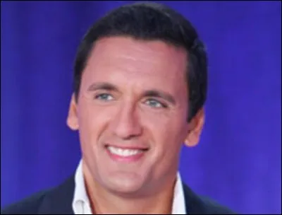 Quel est le vrai nom de ce chanteur ?