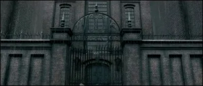 À qui appartenait le lapin que le jeune Tom Jedusor a pendu à une poutre du toit à l'orphelinat ?