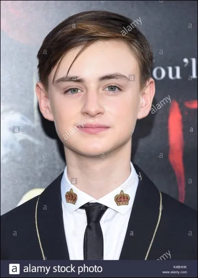 Quel est le nom de ce garçon ?