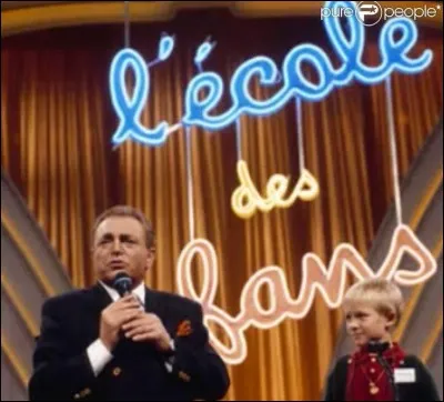 Quelle chanteuse, alors âgée de 7 ans interprète 'La Chanson d'Émilie Jolie et du grand oiseau' à 'L'École des fans' de Jacques Martin ?