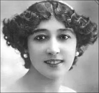 Qui était 'La Belle Otero' à la Belle Époque ?