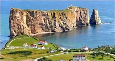 Quelle est la plus grand ville de la région administrative de Gaspésie-îles-de-la-Madeleine ?