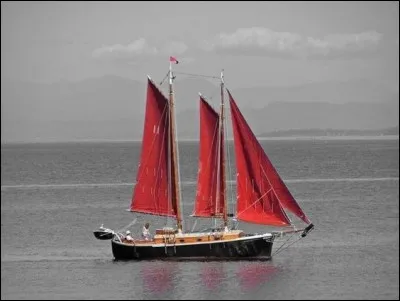 Quel bateau est celui de "Vingt-mille lieues sous les mers" ?
