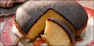 Origine : France (Poitou)Constitution : œufs, sucre semoule, farine, fromage de ch&egrave;vre frais, sel, vanille, p&acirc;te bris&eacute;e.