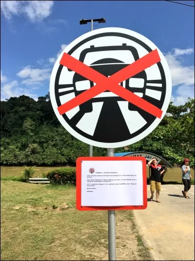 Cette année, il y a beaucoup de changements. Que doivent faire les candidats quand ils tombent sur ce panneau ?