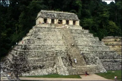 'Le Temple du soleil', quatorzième album des 'Aventures de Tintin' fait référence à quelle civilisation ?