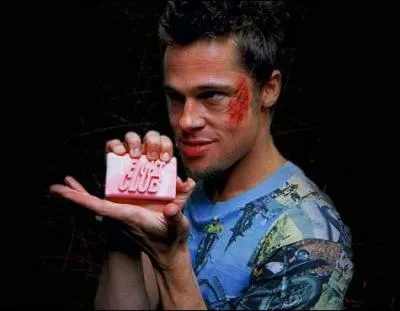 Quel est le nom de Brad Pitt dans 'Fight Club' ?
