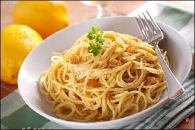 Ces pâtes sont tellement salées qu'elles en deviennent infâmes.