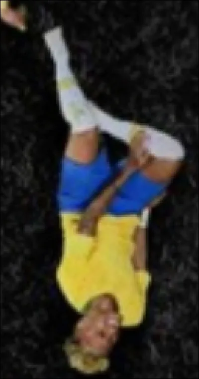 Quelle lettre Neymar a-t-il prise comme apparence ?