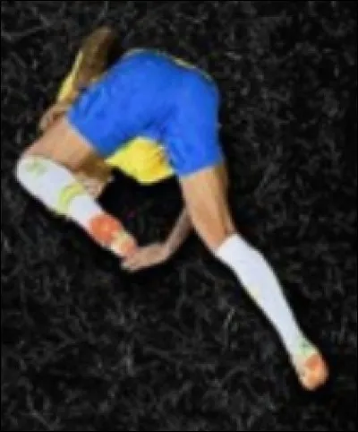 Quelle lettre Neymar a-t-il prise comme apparence ?