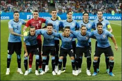 Quel était le score de la France contre l'Uruguay ?