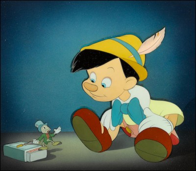 Dans le dessin animé Pinocchio (1940), comment se nomme le grillon habillé qui accompagne Pinocchio dans ses aventures ?