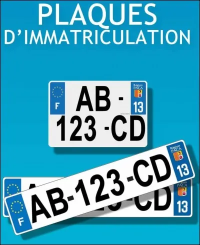 Le cacheur de plaque d'immatriculation est embauché par des conducteurs pour marcher derrière leur voiture.