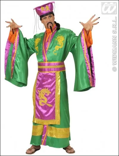 Le blanc de service se fait embaucher juste pour être vu par tout le monde. Seule caractéristique nécessaire sur le C.V. : être blanc.